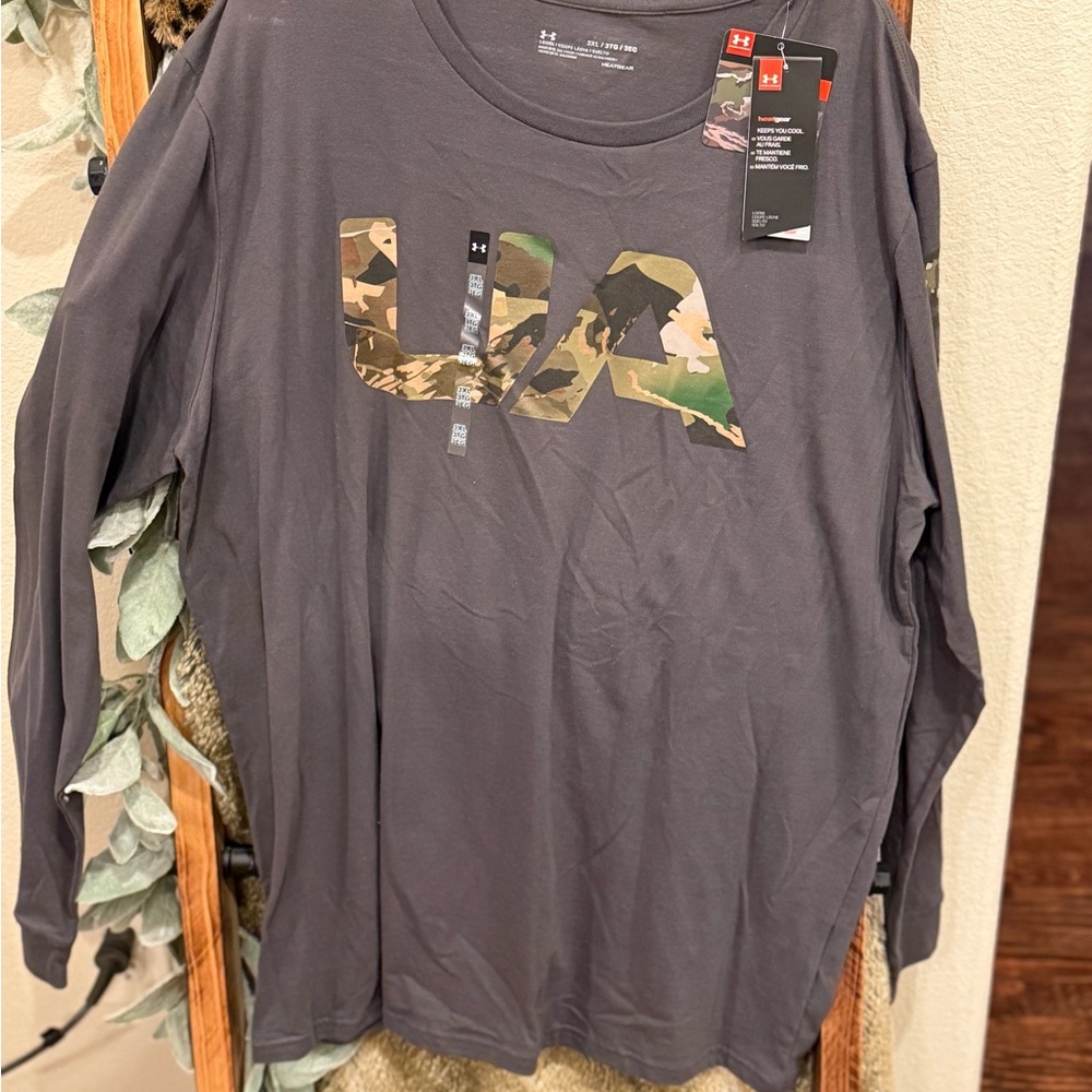 Under Armour Men’s Long Sleeve Tee - Charcoal with Camo UA Print